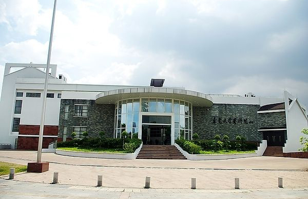 深圳清潔公司-超市保潔細(xì)節(jié)注意事項